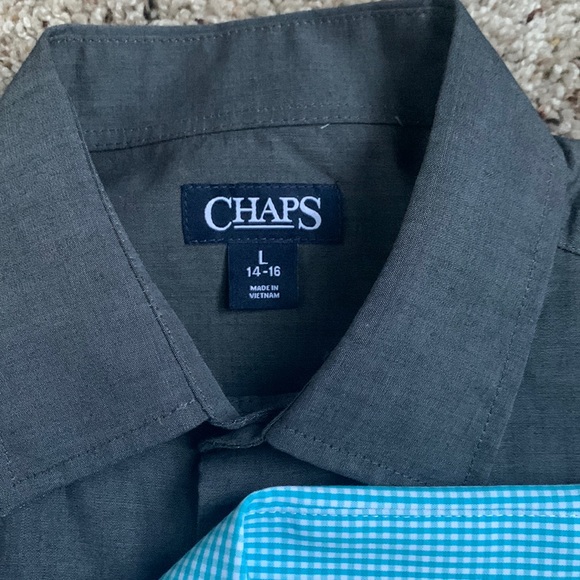 2 Chaps long sleeve dress shirts (Boys 14-16) - Picture 4 of 4